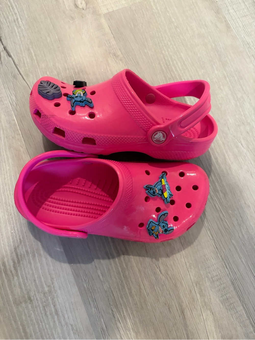 Kids Pink crocs Slip-On Clog Shoes with stitch Charms
